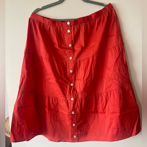 Loft Skirt - Picture 1 of 3